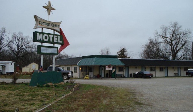 Comfort Green Motel in Thayer