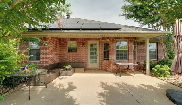 Commute to ANO & Hike Nearby! Russellville Home
