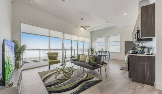 Contemporary 2BR | Gym | Parking | Workspace