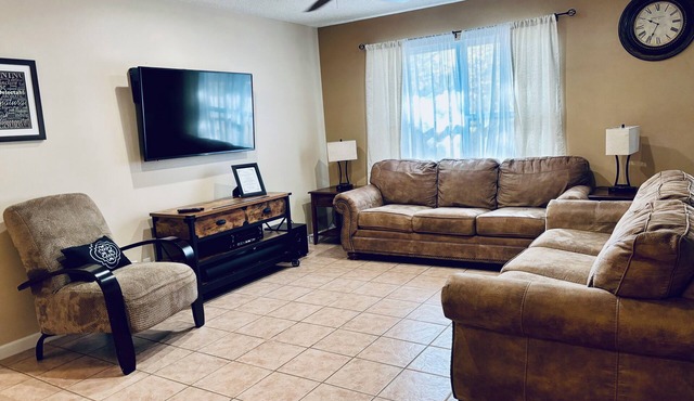 Convenient, and Clean Home 1BR