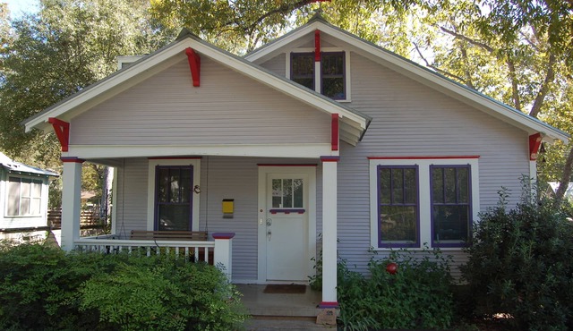 Cool Updated Craftsman Bungalow