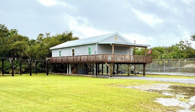 Court Side Oasis Beach Access Nearby