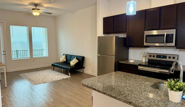 Cozy 1-bedroom apartment in enjoyable Leander with WiFi, fitness room