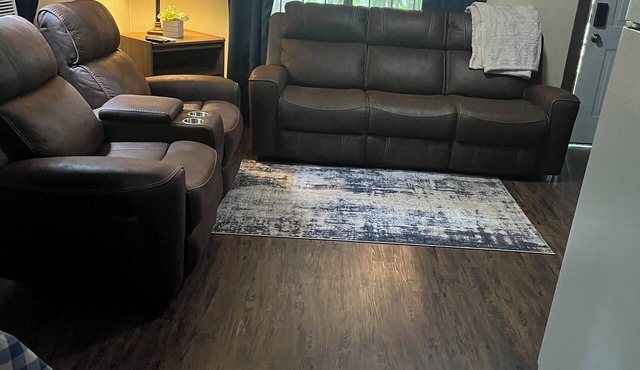 Cozy 2-bedroom cabin in welcoming Dierks with AC on Dierks Lake Blue Ridge