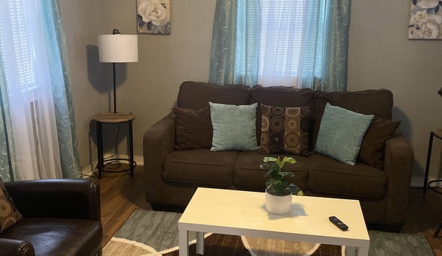 Cozy 2 bedroom