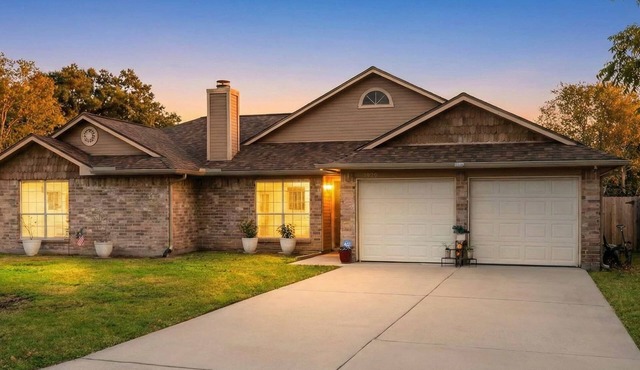 Cozy 3BR Home Escape | Modern & Serene