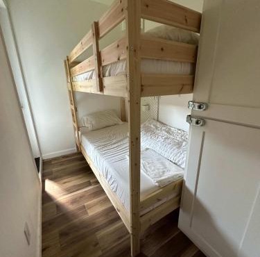 Cozy Bunk Room in Tarrytown Near Downtown Austin in Austin
