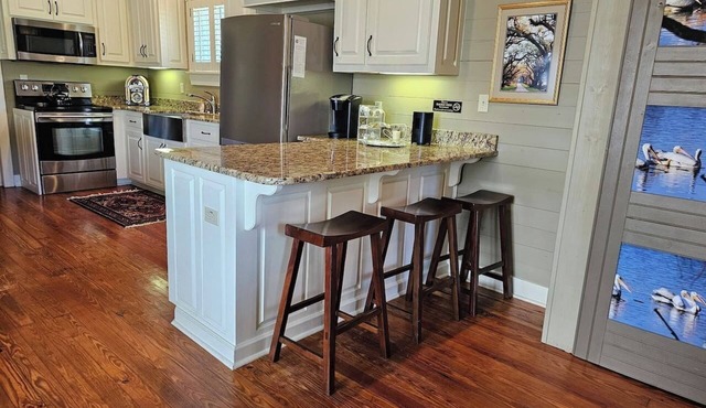 Cozy cottage in the heart of historic Saint Francisville