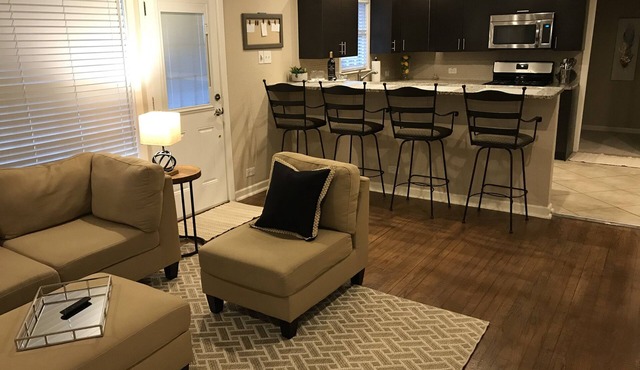 Cozy Home Away from Home Located Perfectly in the Heart of San Antonio.