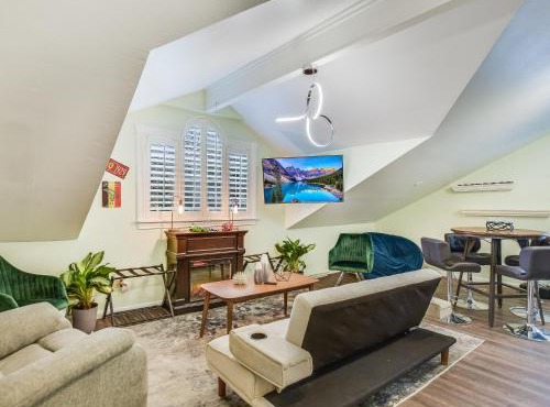 Cozy Oasis in SE Austin