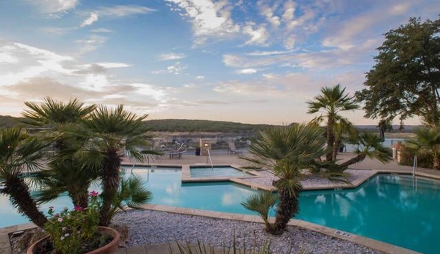 Cozy villa on a private Island with amenities galore