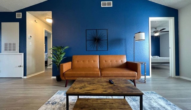 Cushy 2BD Apt | Austin Texas
