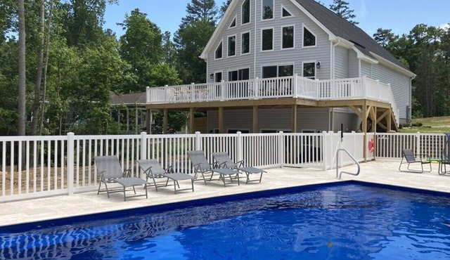 Deep Water, Dock, Firepit, Deep Water, Kayaks, Pool Table, Sundeck in Macon