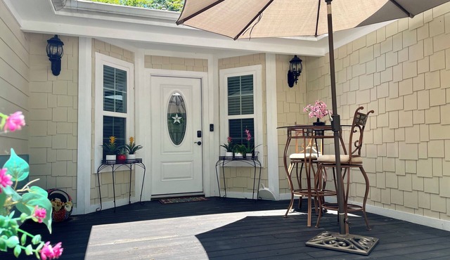 Delightful 4-bedroom house in Coldspring with AC, WiFi