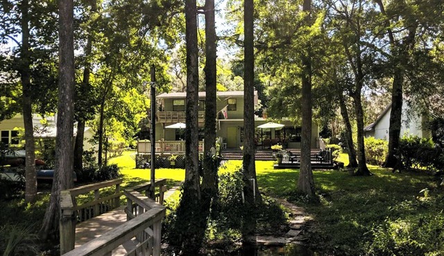 Directly on the Rainbow River/Multi-Night Discounts/Off Season Comp Days in Dunnellon