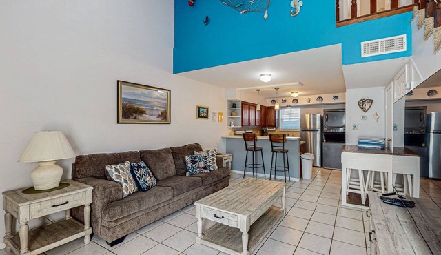 Dog-friendly condo with WiFi - minutes from beach