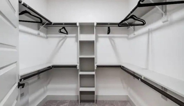 Elegant King Bed Suite near Downtown Dallas