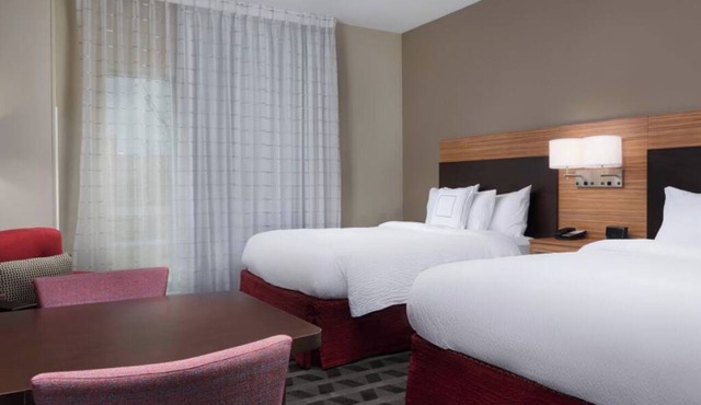 Enjoy a Relaxing Stay in a Studio with Kitchen | Free Breakfast & Parking