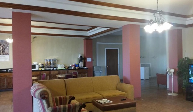 Executive Inn and Suites Waxahachie
