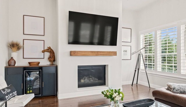 Executive Townhome in Legacy District Plano & Frisco Welcoming MAJOR INTERNATIONAL SPORTING EVENT Guests!