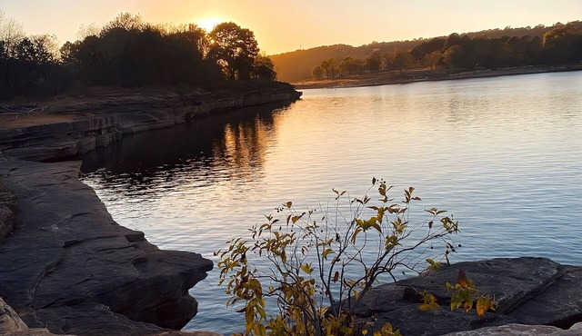 Experience nature near White River - stay in our cozy 3-bedroom cabin