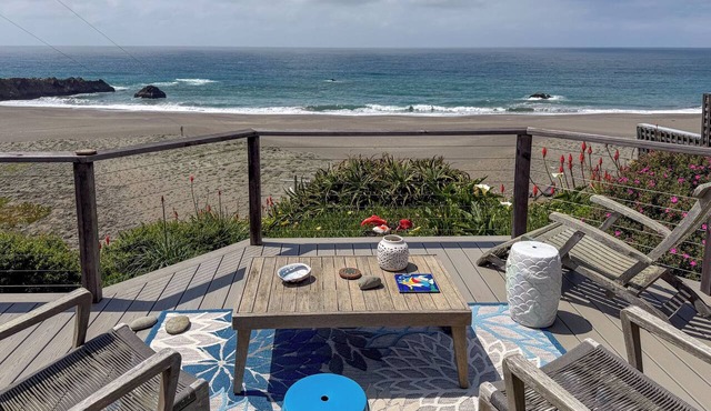 Fabella - Ocean front cottage, spectacular Views, short walk to the beach. in Bodega Bay