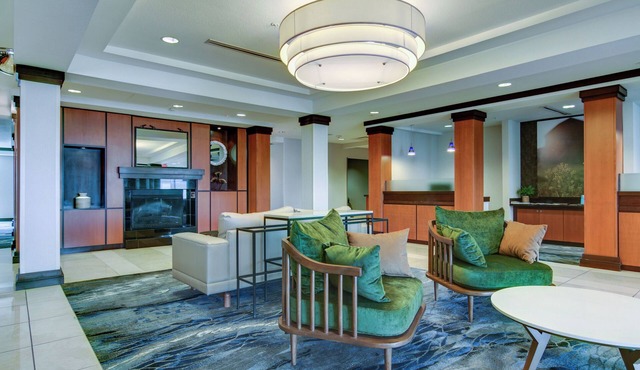 Fairfield Inn & Suites by Marriott Decatur at Decatur Conference Center