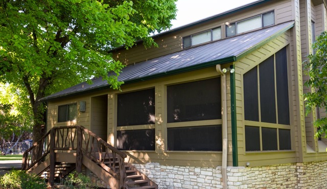 Family Getaway - 3Br/2Ba - ON the Guadalupe River