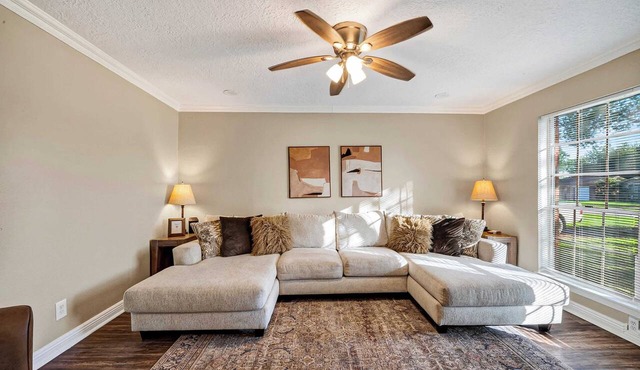 Family Getaway: 4BR, BBQ Yard, Steps to Park