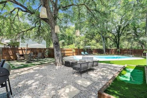 Family Getaway with Pool & Fire Pit