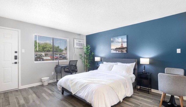 Fort Worth Studio4 – 10 Min to Downtown, Gym, Pets