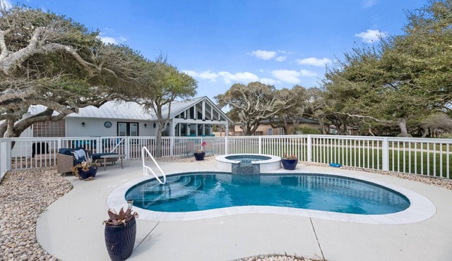 Fulton Beach Road Bay Front with private pier/pool/hot tub
