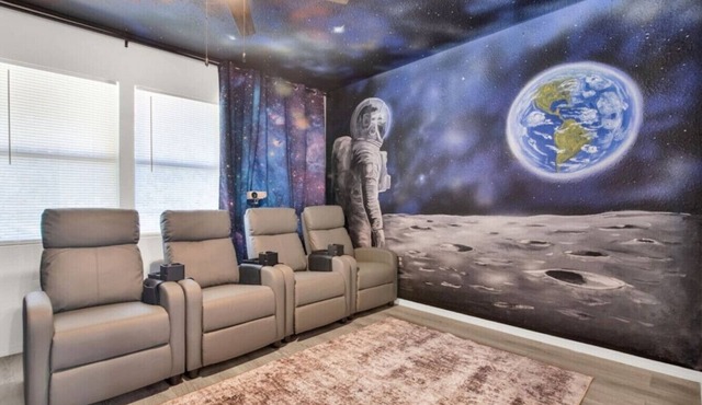 Fun Family Stay & Play w/Game Room & Movie Room