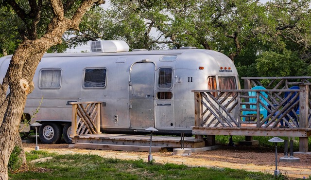 Glamping in Spicewood TX Hill Country - The Ambassador