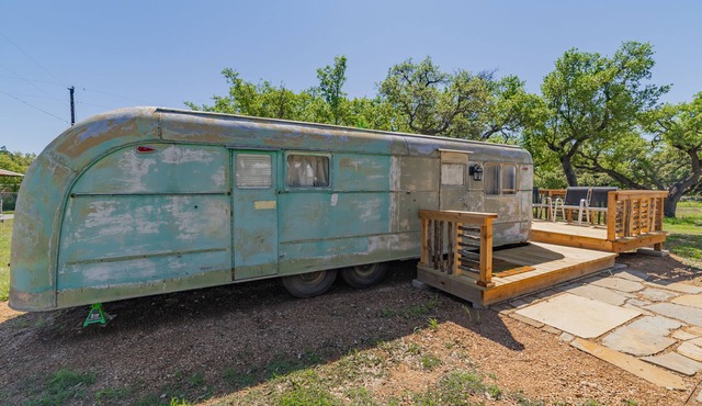 Glamping in Spicewood TX Hill Country- The Vagabond