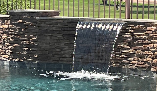 Golf&Mountain View with Resort Backyard Pool with Swim Up Bar/Kitchen in Gilbert