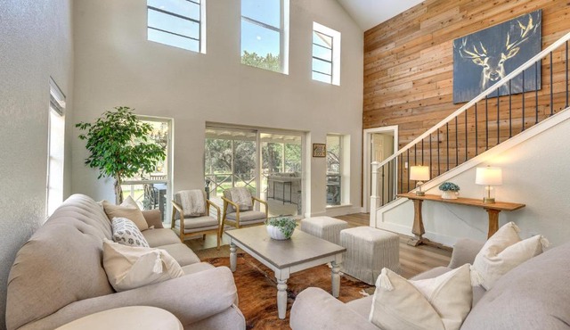 Gorgeous Palo Pinto Home w/Private Hot Tub!