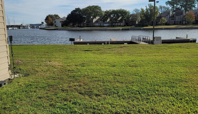 Ground Floor Waterfront Condo!