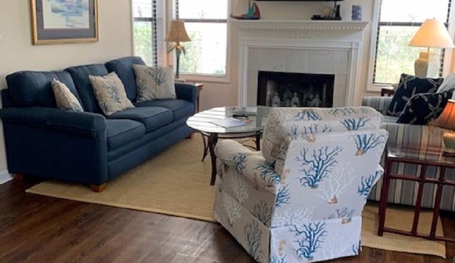 Ground Level End Unit; 3BR w/2 KING beds!/2BA; Gated; Stroll to Village/Pier in St. Simons Island