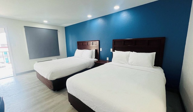 Hallmark Inn & Suites Newly Renovated Rooms San Antonio Northeast