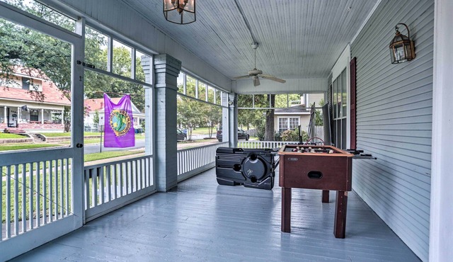 Haunted Shreveport Home ~ 3 Mi to Downtown Fun!