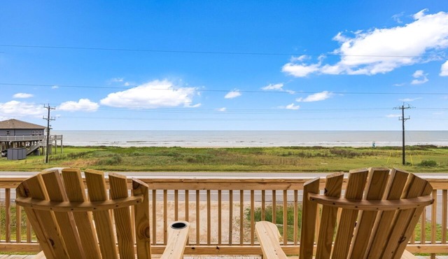 HELLO SUNSHINE - Bayside home with a Amazing Gulf Views! Sleeps 16