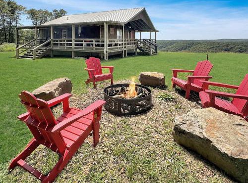 Henbest Hideaway Cabin Boston mountains -Millcreek