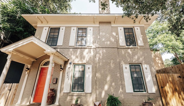 Historic 4BR Victorian Family Gem ❤️Free Parking Near UT & Downtown