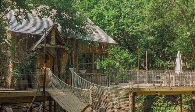 Hobbit Treehouse with waterfall! 350 Acres on the BrazosRiver! "Magical"-FW Mag