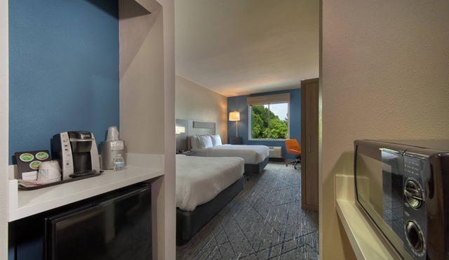 Holiday Inn Express Cleveland by IHG