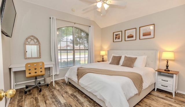 Home Away From Home Family & Pet Friendly