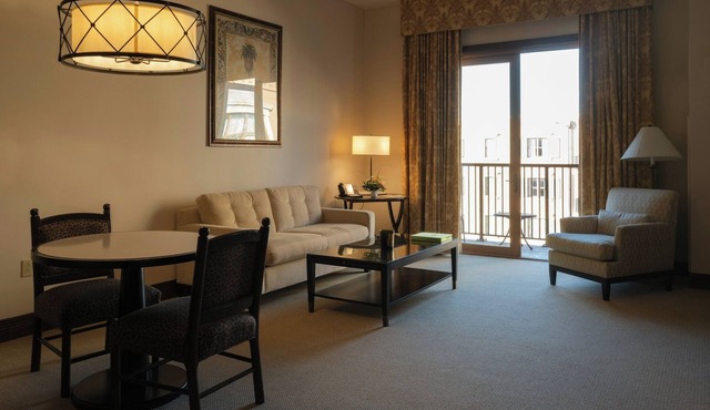 Hotel Granduca | 2 Premier Suite Two Beds Pool View Balcony | Premier Location