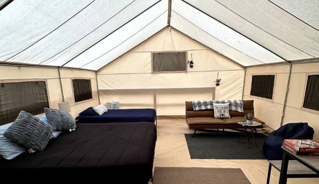 Jasper Safari Tent - One Bedroom Resort, Sleeps 6