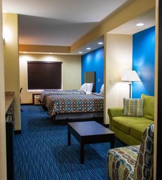 Karnes City Lodge